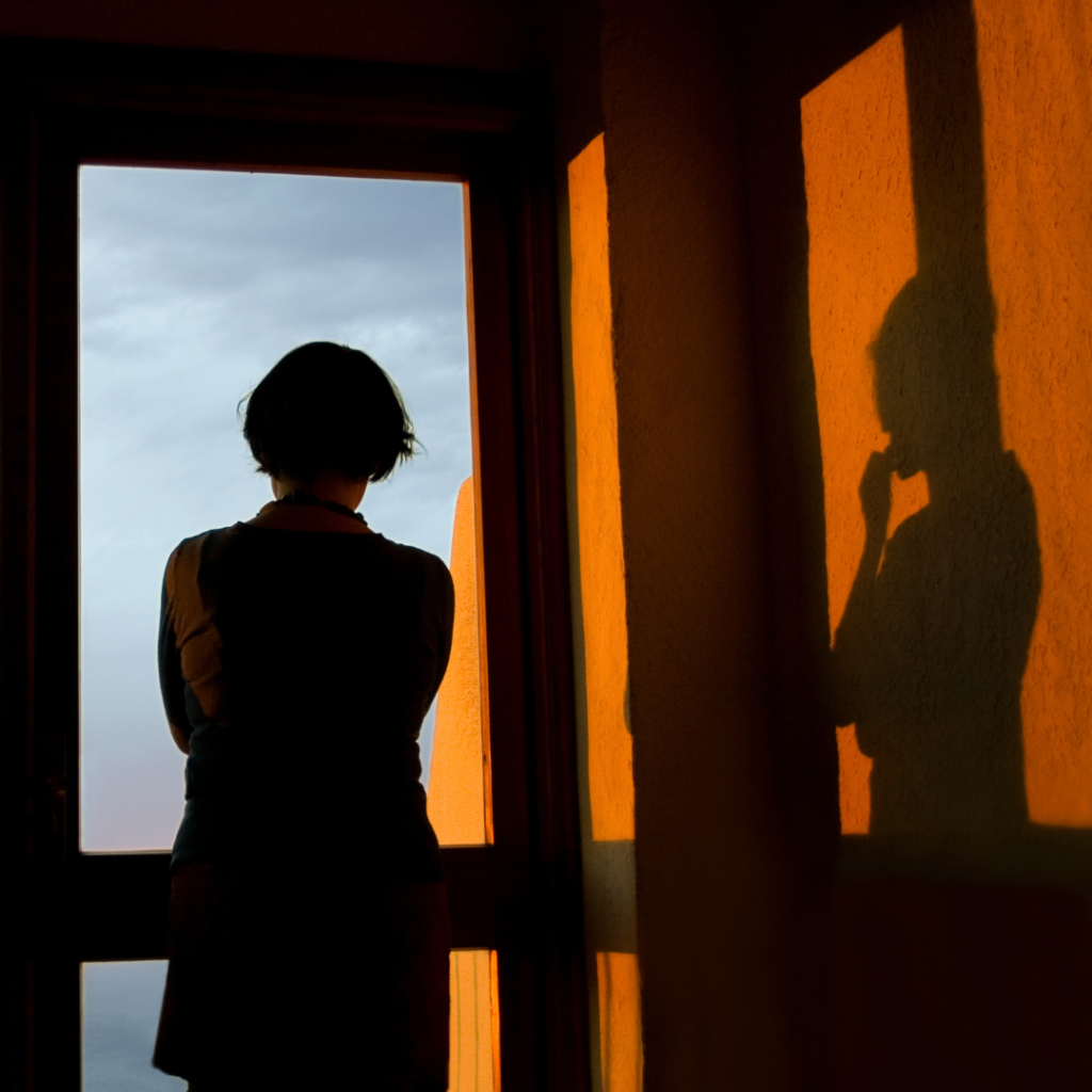 Leader developing a clear vision for the future as part of transformational leadership